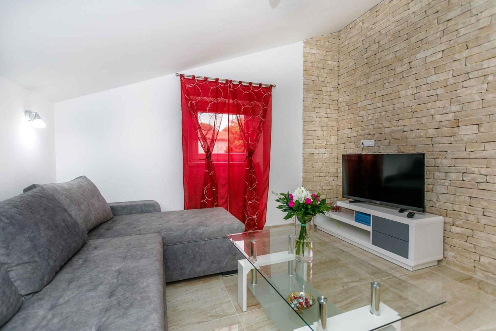 Apartment In Malinska/Insel Krk 38057 מראה חיצוני תמונה